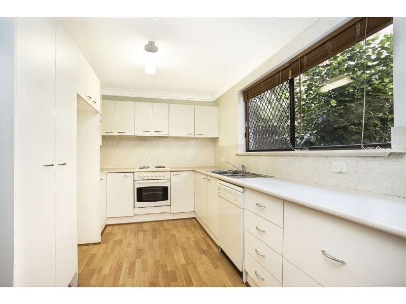 2/37 Cadell Street, Toowong QLD 4066