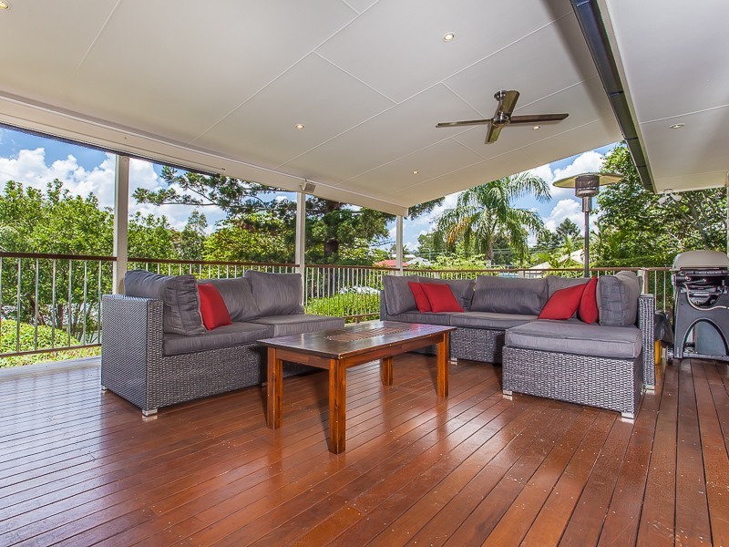 22 Brown Street, Bardon QLD 4065