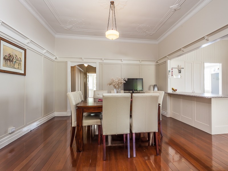 22 Brown Street, Bardon QLD 4065