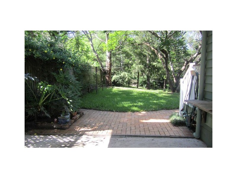 22 Vimy Street, Bardon QLD 4065