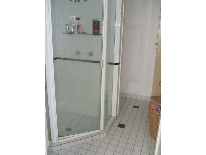 6/111 Merthyr Road, New Farm QLD 4005