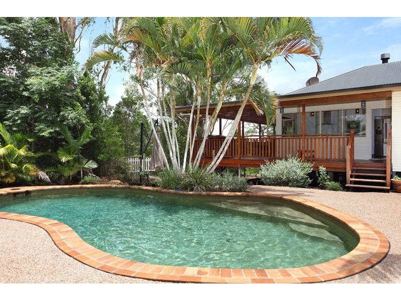 353 Gold Creek Road, Brookfield QLD 4069