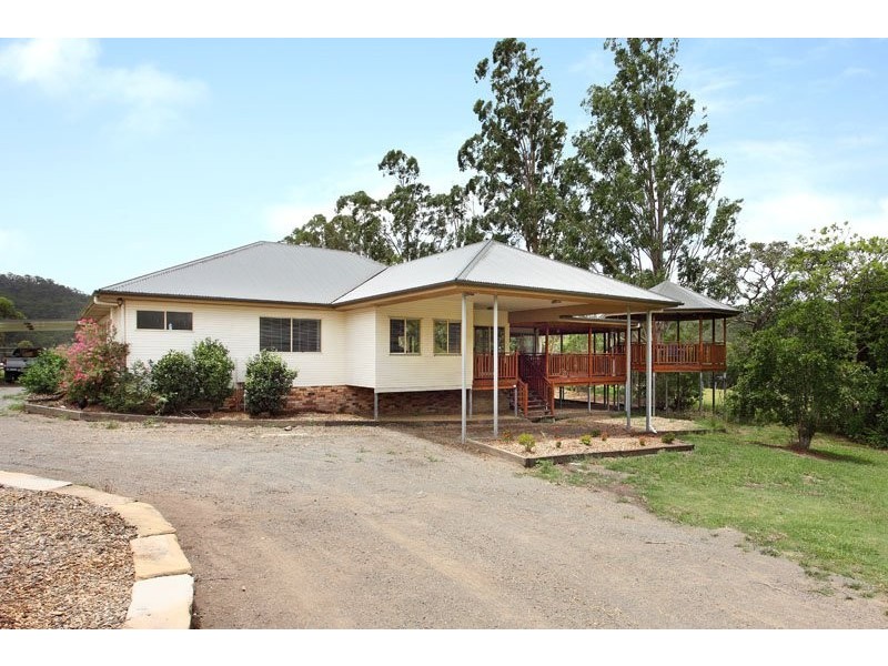 353 Gold Creek Road, Brookfield QLD 4069