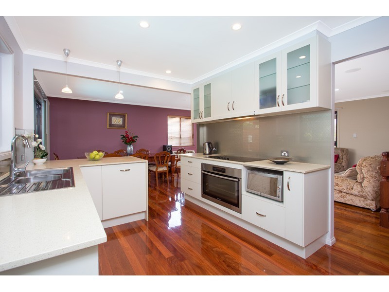 55 Marland Street, Kenmore QLD 4069