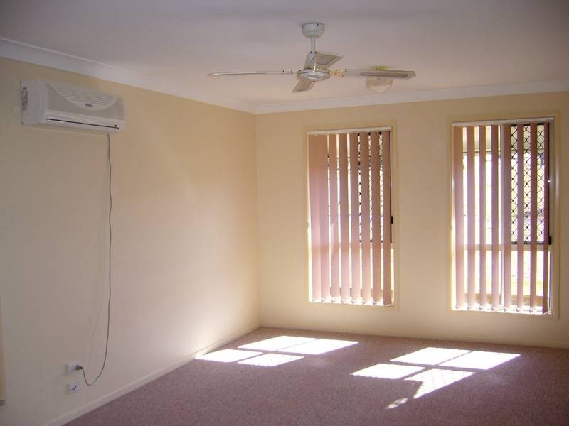 15 Pioneer Avenue, Childers QLD 4660