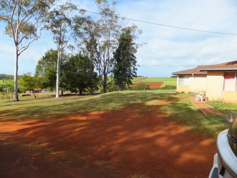 16 TAYLOR STREET, Childers QLD 4660