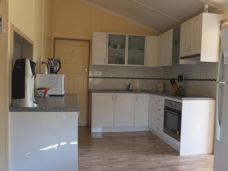 28 BROADHURST STREET, Childers QLD 4660