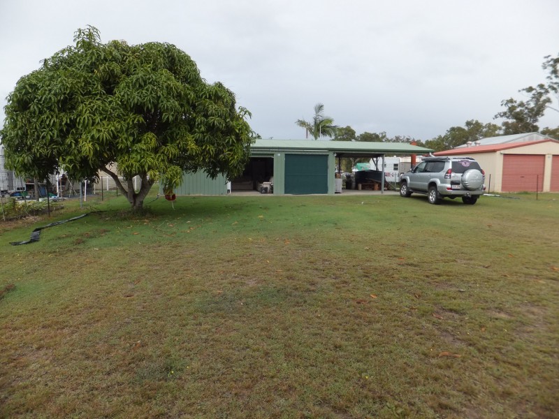 21 HULL STREET, Buxton QLD 4660