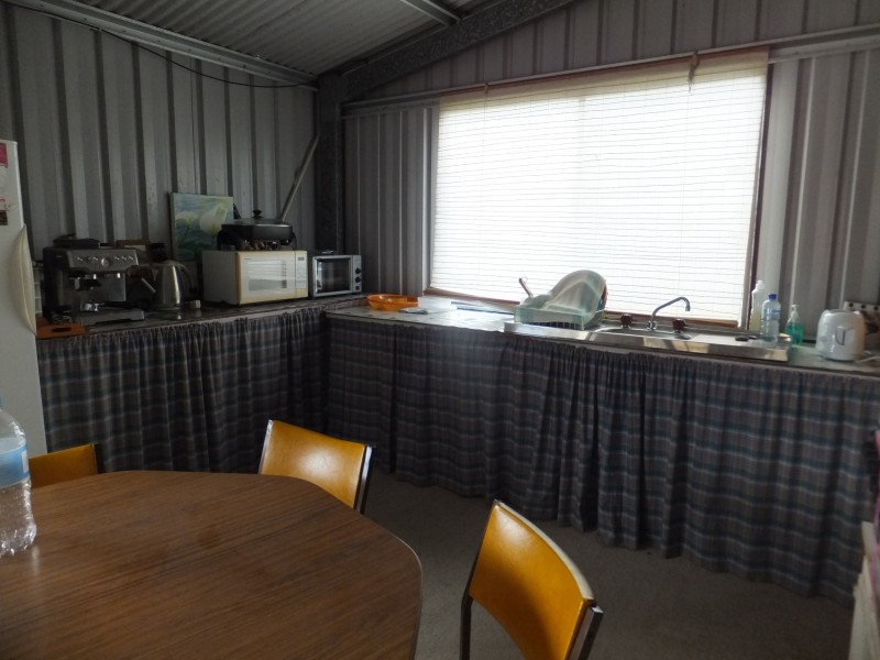 21 HULL STREET, Buxton QLD 4660