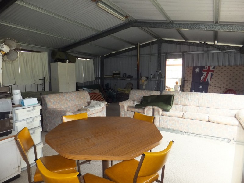 21 HULL STREET, Buxton QLD 4660