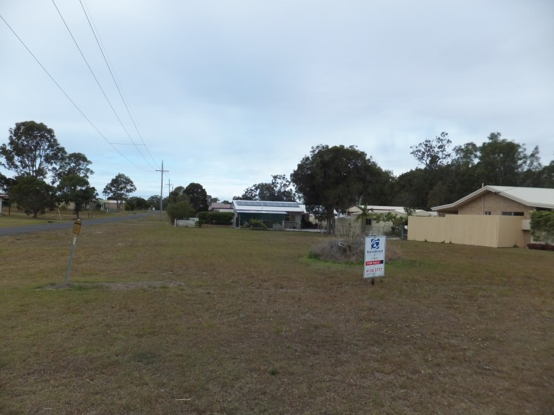 32 GREGORY STREET, Buxton QLD 4660