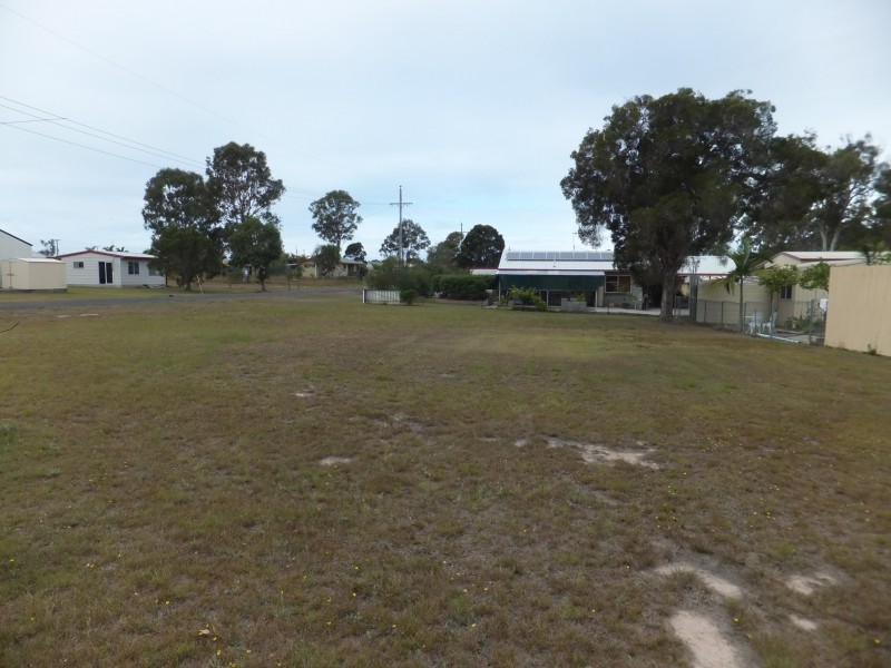 32 GREGORY STREET, Buxton QLD 4660