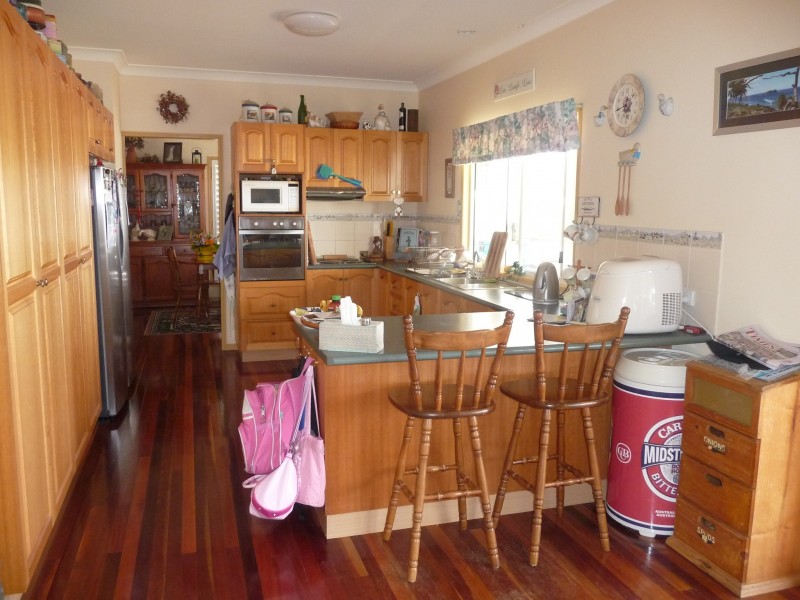 1 MCKENZIE STREET, Biggenden QLD 4621