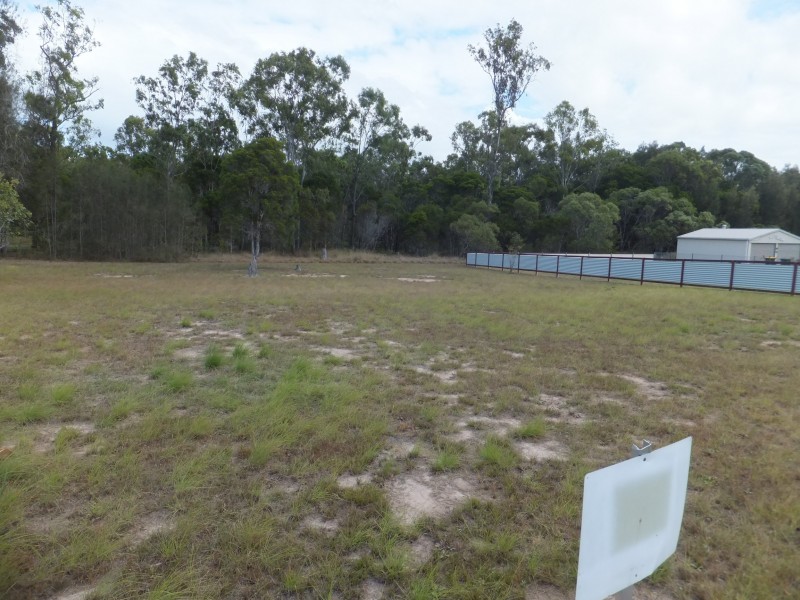 9 HULL STREET, Buxton QLD 4660