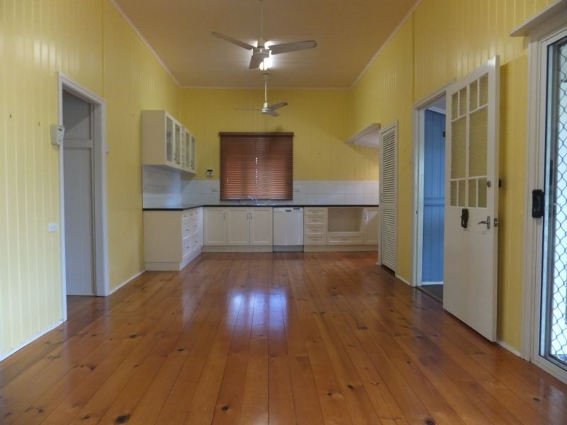 37 NELSON STREET, Childers QLD 4660