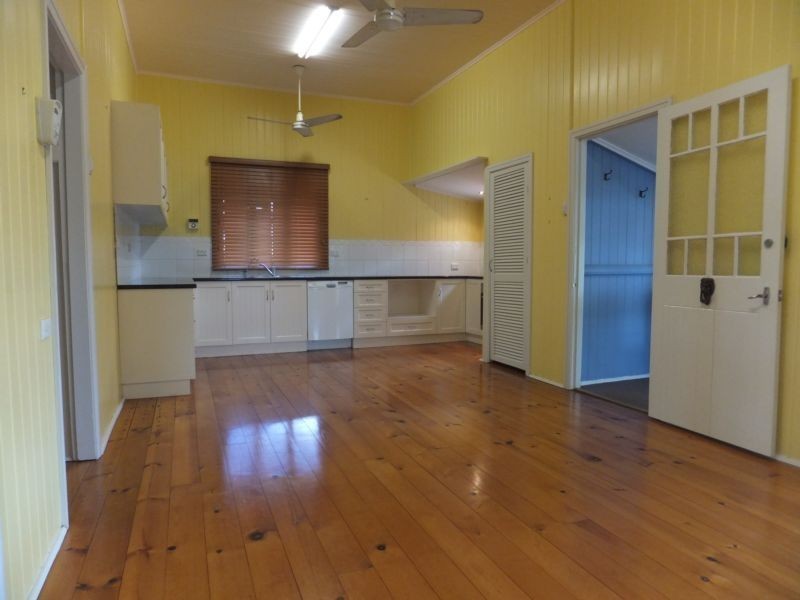 37 NELSON STREET, Childers QLD 4660