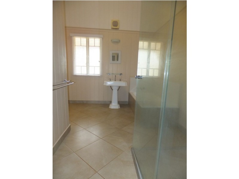 37 NELSON STREET, Childers QLD 4660