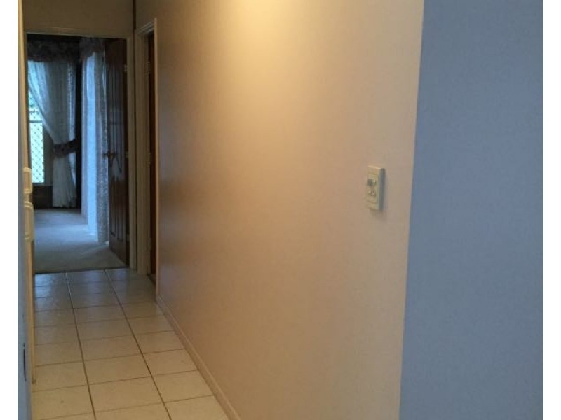 3/5 Cevn Street, Childers QLD 4660