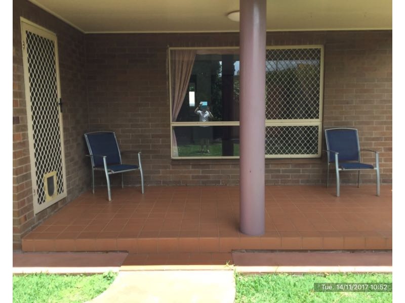 3/5 Cevn Street, Childers QLD 4660