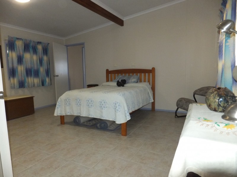 10 HUME STREET, Buxton QLD 4660