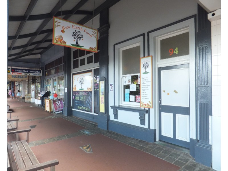 94 CHURCHILL STREET, Childers QLD 4660