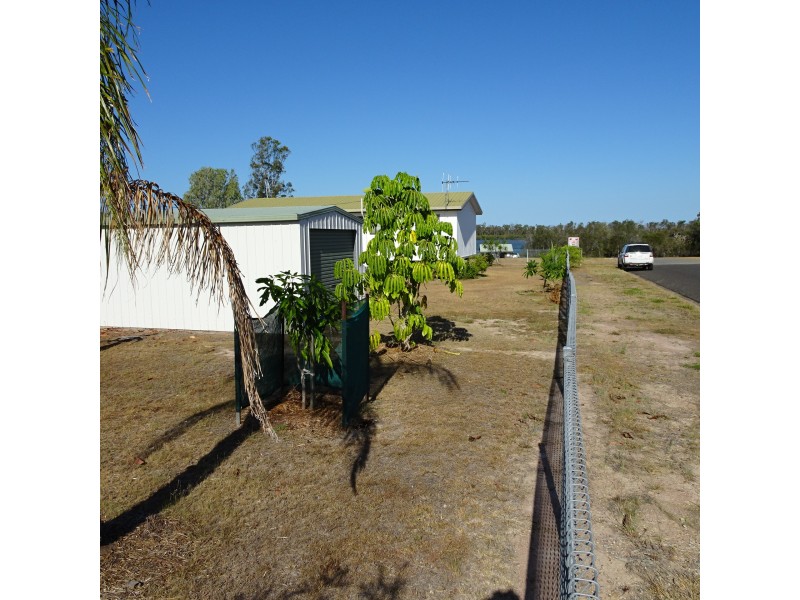 2 WATKINS STREET, Buxton QLD 4660