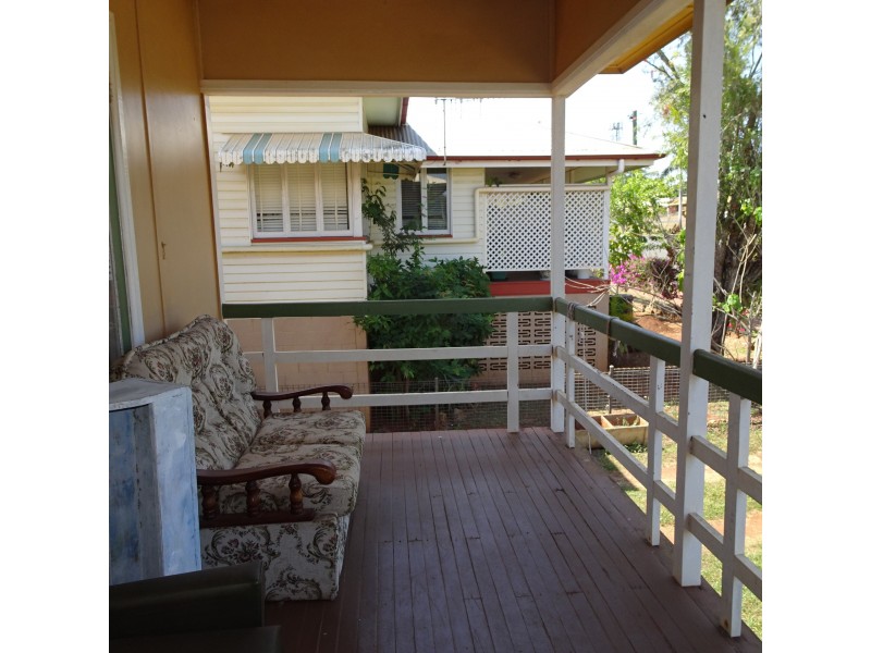 11 WEST STREET, Childers QLD 4660