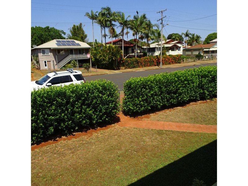 11 WEST STREET, Childers QLD 4660