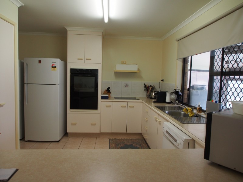 181 Sunnybrae Circuit, Redridge QLD 4660
