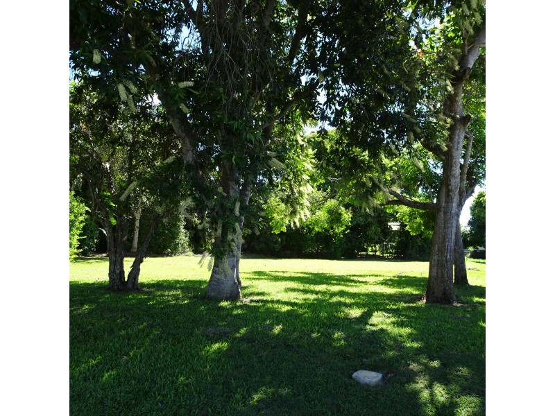 2A NEW STREET, Childers QLD 4660