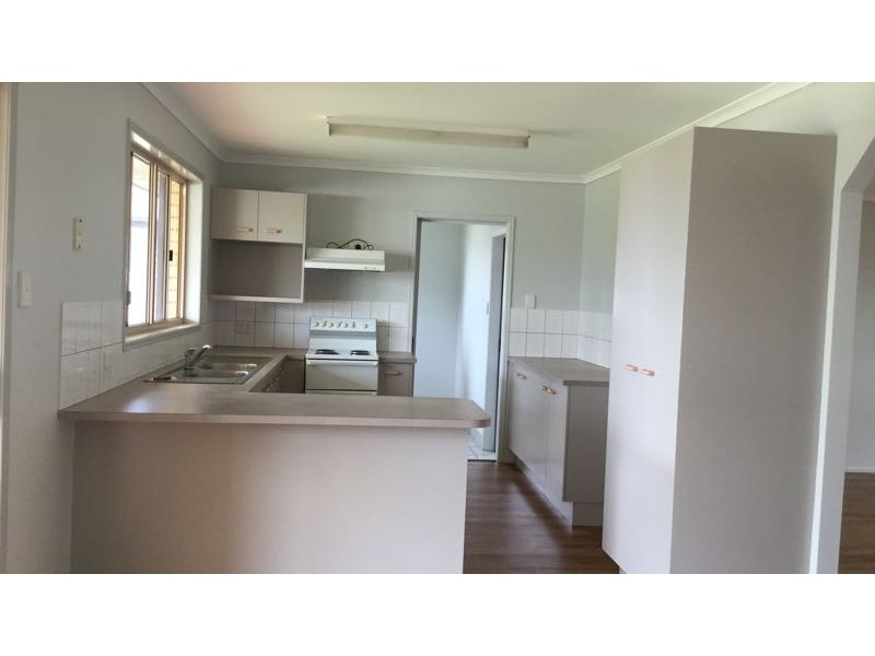 25 Broadhurst Street, Childers QLD 4660