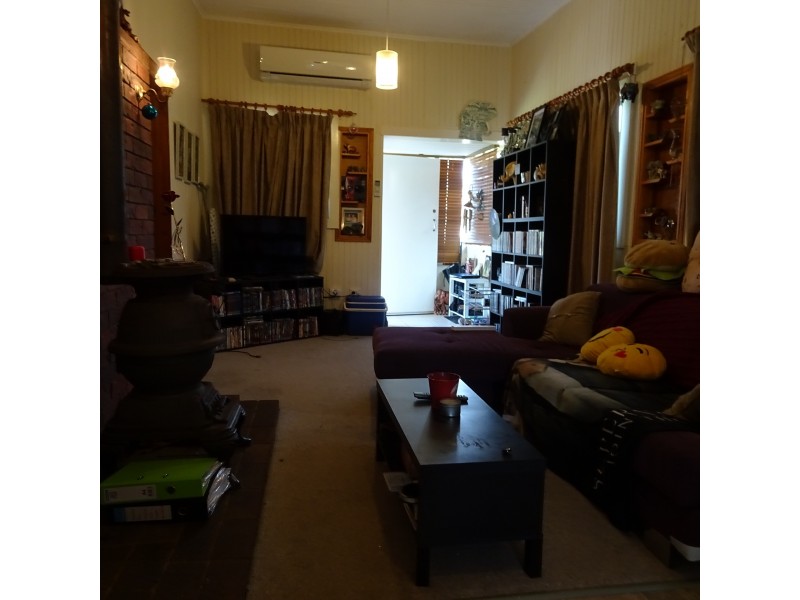 5 PIZZEY STREET, Childers QLD 4660
