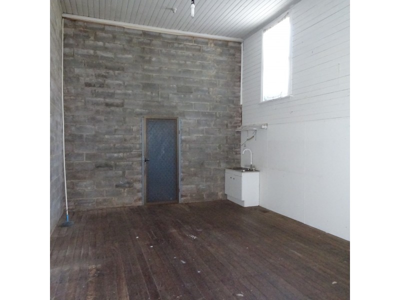 80 CHURCHILL STREET, Childers QLD 4660