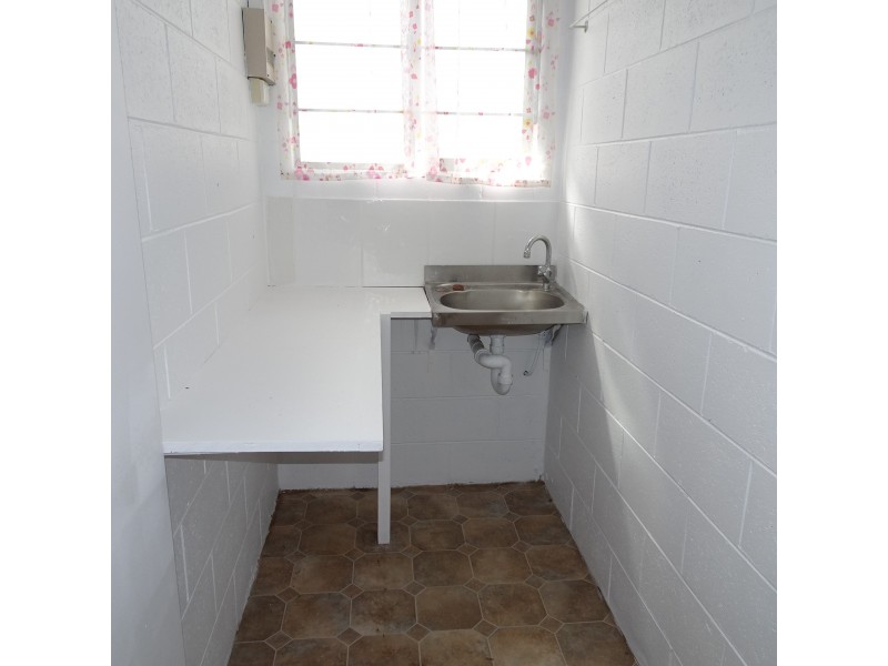 218 CHURCHILL STREET, Childers QLD 4660