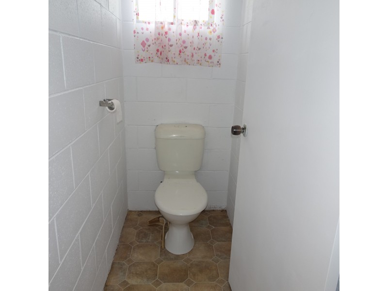 218 CHURCHILL STREET, Childers QLD 4660