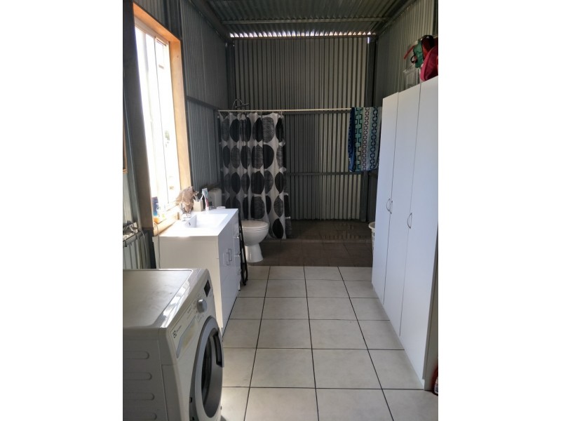 37 GORRIES ROAD, North Isis QLD 4660