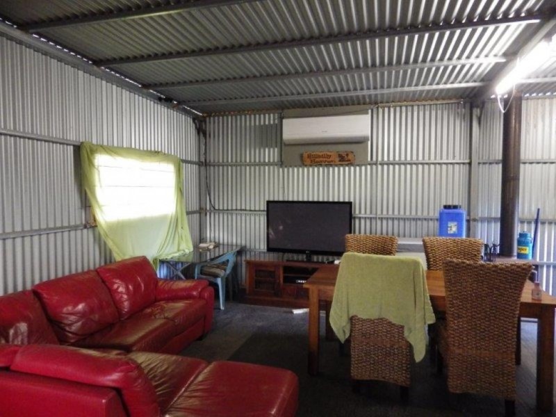37 GORRIES ROAD, North Isis QLD 4660