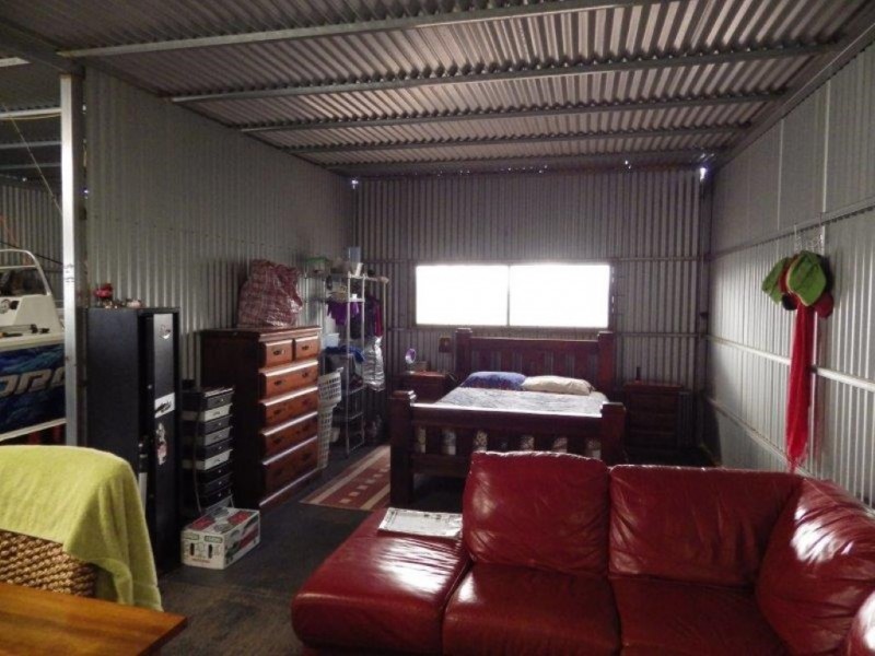 37 GORRIES ROAD, North Isis QLD 4660