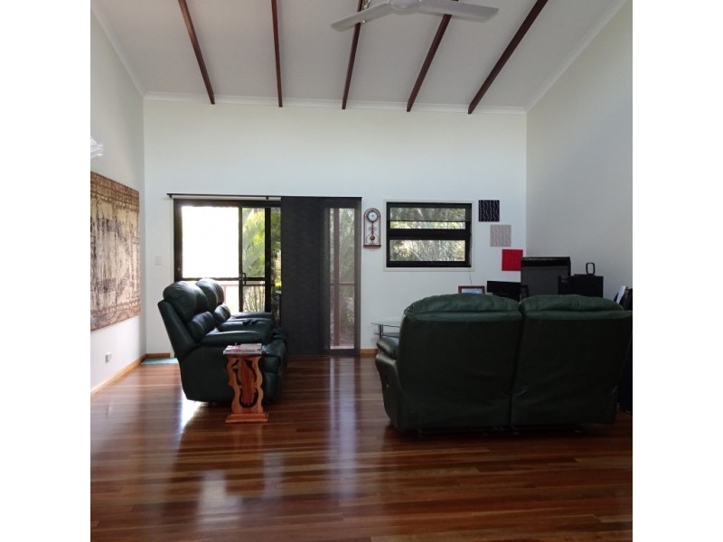 16 MELALEUCA COURT, Redridge QLD 4660