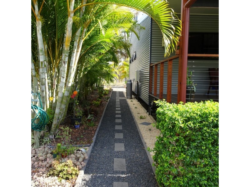 16 MELALEUCA COURT, Redridge QLD 4660
