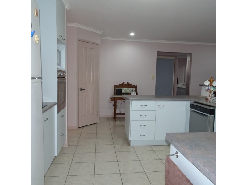 19 HINKLER STREET, Childers QLD 4660