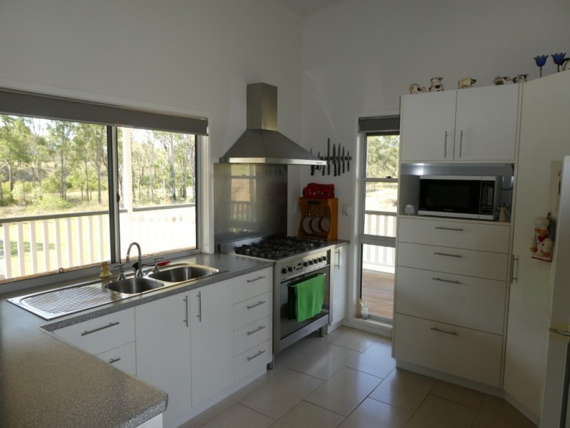 10825 ISIS HIGHWAY, Biggenden QLD 4621
