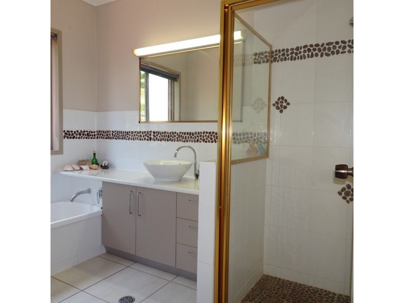 25 STANTONS ROAD, North Isis QLD 4660