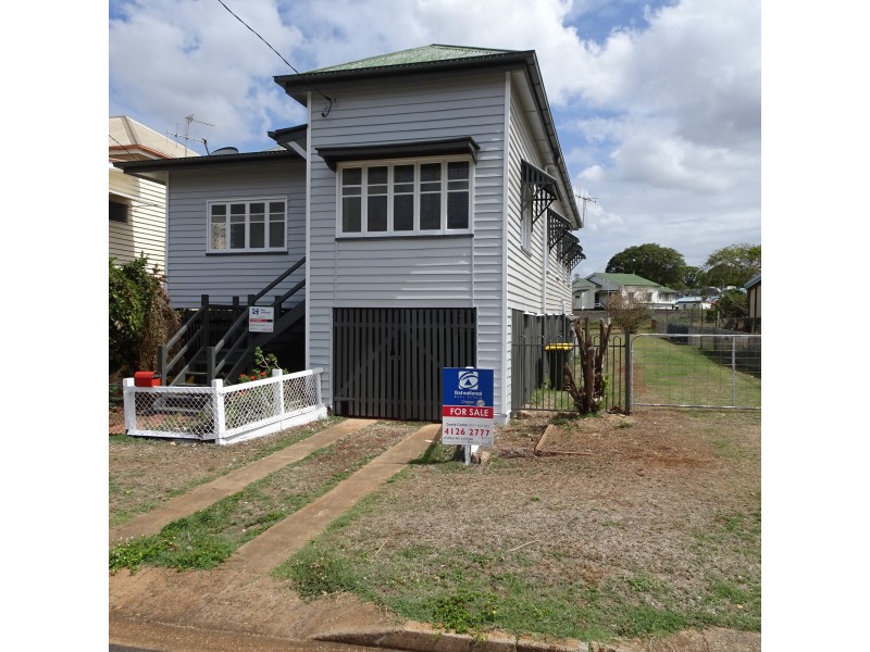 18 WEST STREET, Childers QLD 4660