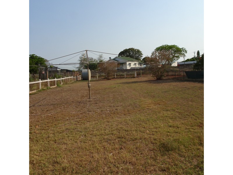 18 WEST STREET, Childers QLD 4660