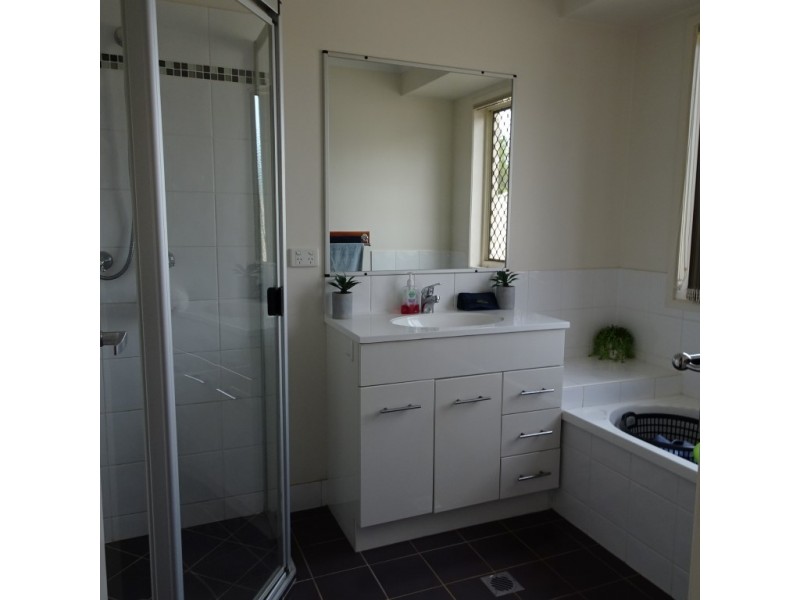 3 GROVE COURT, Cordalba QLD 4660