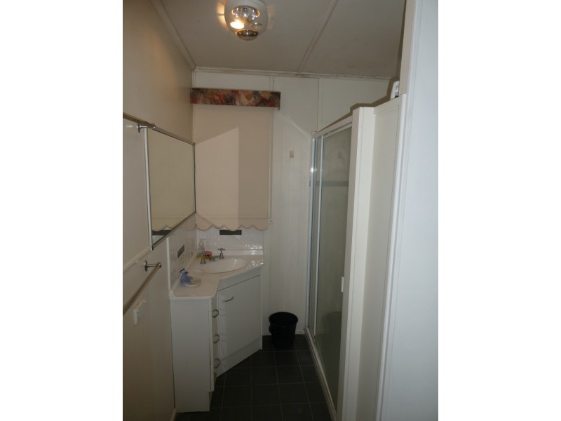 32 VICTORIA STREET, Biggenden QLD 4621