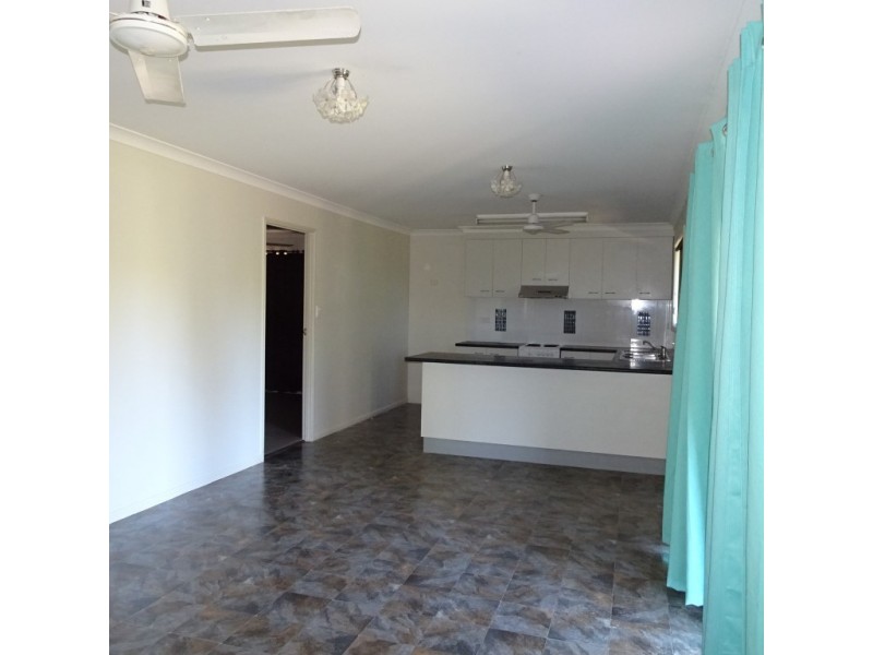 65 Thompson Road, Childers QLD 4660