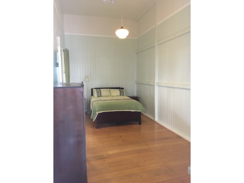 38 North Street, Childers QLD 4660