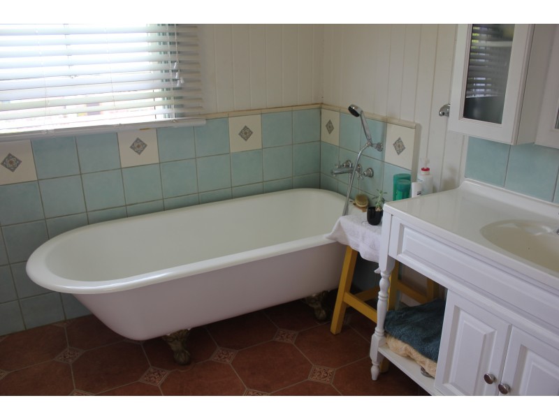 38 North Street, Childers QLD 4660